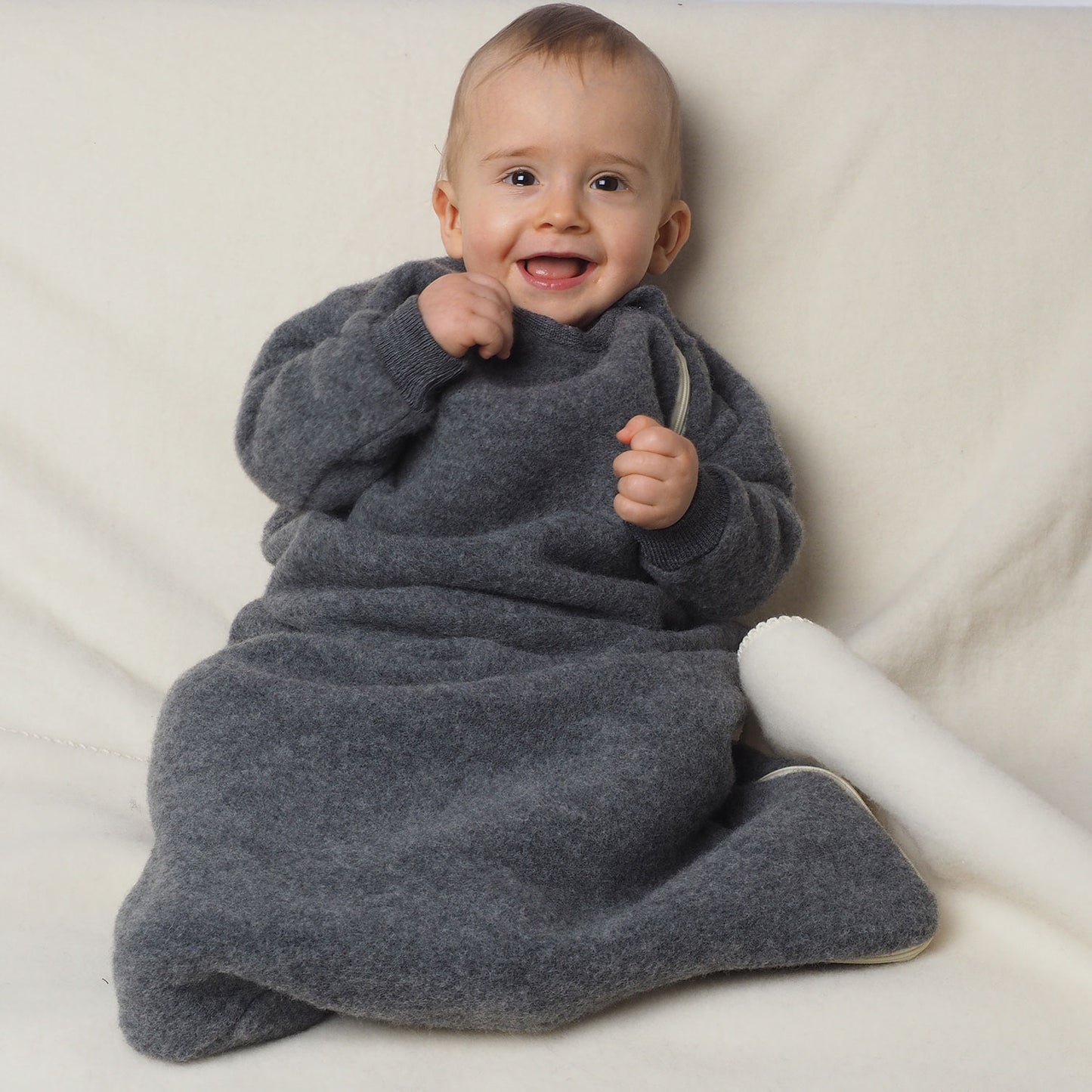 Wollfleece-Schlafsack mit Arm